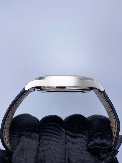 Patek Philippe Complications 5170G-001 Image 7